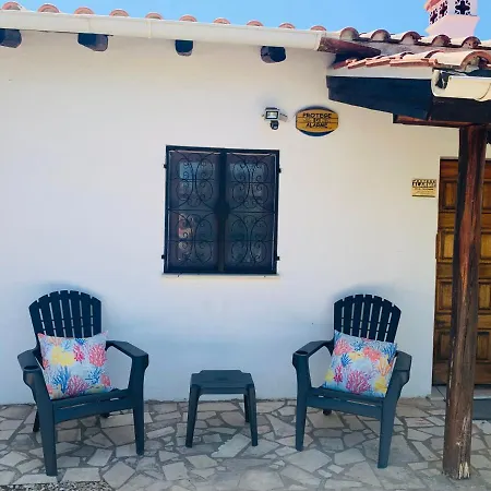 Beautiful With Pool Walking Distance To Villa